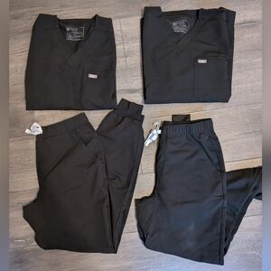 FIGS Jogger Scrub Sets